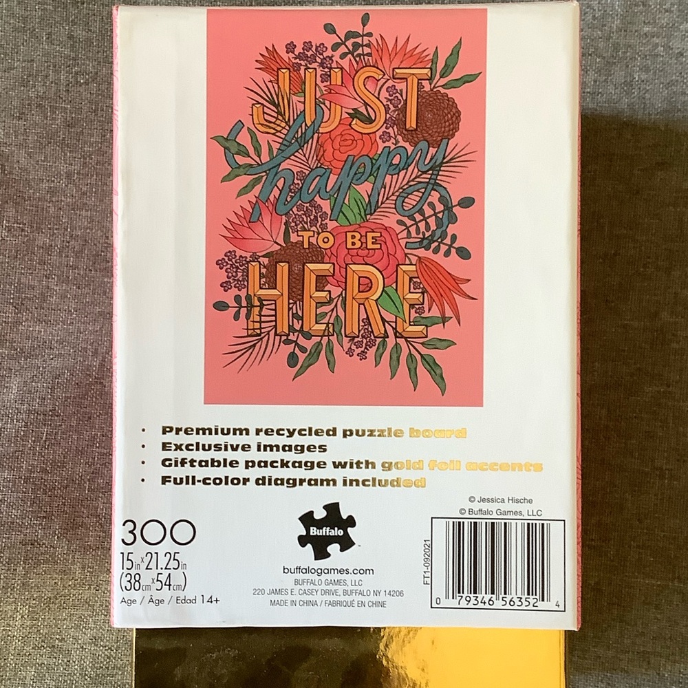 Buffalo Games Just happy to be here 300 piece Puzzle - Picture 3 of 3